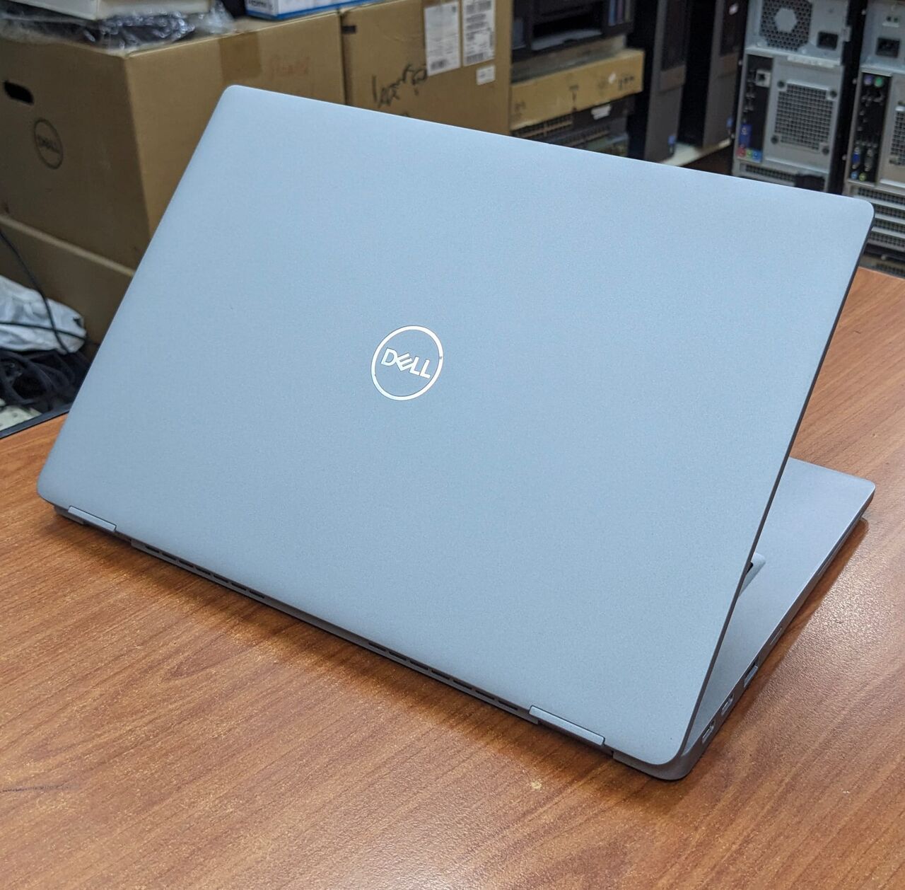 Manama, Tablet Computers, BHD 143,  DELL 11th Gen Core I7 Laptop Just Like New Condition 16GB RAM 13.3" FHD Display FREE GIFTS