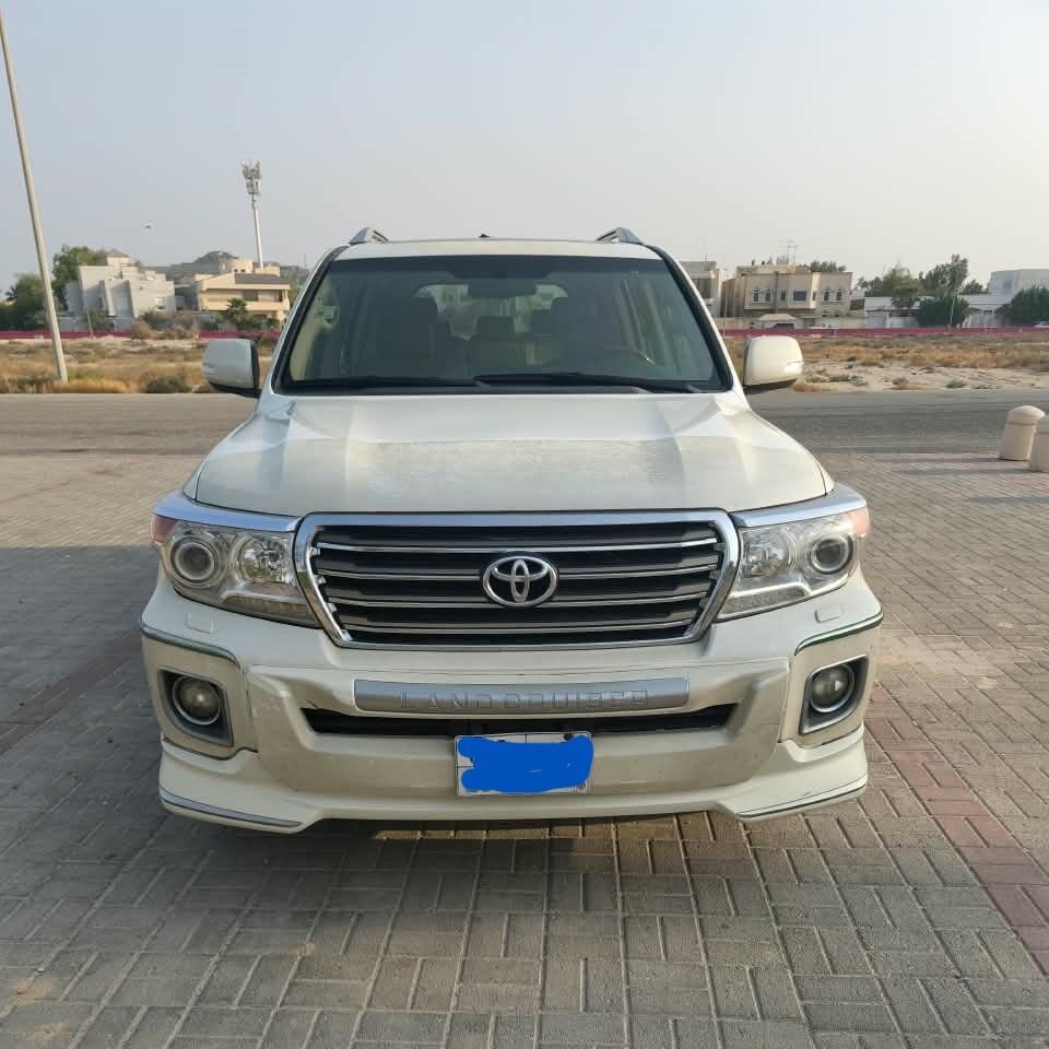 Khobar, Vehicles, Cars & Trucks , SAR 153000,  Toyota Land Cruiser,  2015,  Automatic,  109000 KM,   GXR V8  &ndash; 109,000 KM For Sale