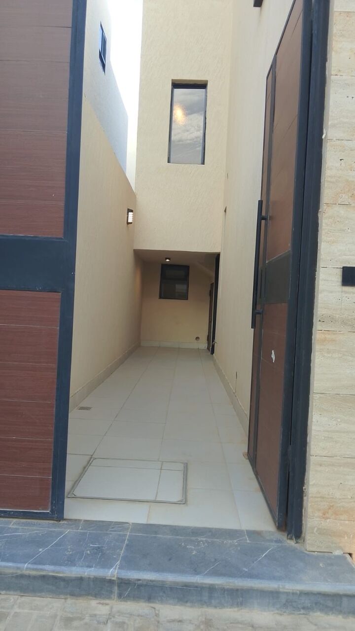 Riyadh, Apartments, Flats, Houses & Villas, SAR 48000/year,  4 BR,  200 Sq. Meter,  Luxury First-Floor Apartment For Rent &ndash; Brand New | First Occupancy