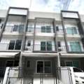 THB 30000,  20 Sq. Feet,  Townhome For Rent, 3 Floors, 3 Bedrooms, Baan Klang Muang, Suan Luang, Chaloem Phrakiat