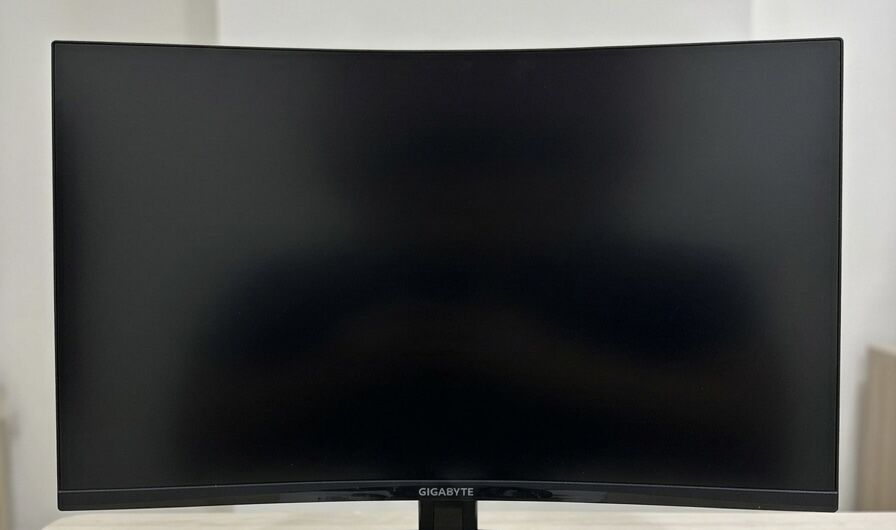 Riyadh, Computers, SAR 799,  Brand New Gigabyte Gaming Monitor 2K 27 Inches Curved Screen