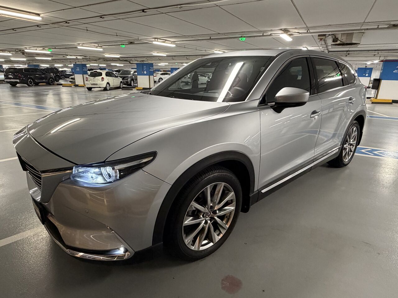Hamad Town, Vehicles, Cars & Trucks , BHD 8200,  Mazda CX9,  2019,  139000 KM,