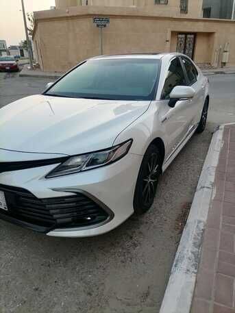Dammam, Vehicles, Cars & Trucks , SAR 9700,  2024 Hybrid Camry Pearl White,  2024,  Automatic,  42500 KM,  Full Option Hybrid Camry  Brand New Condition