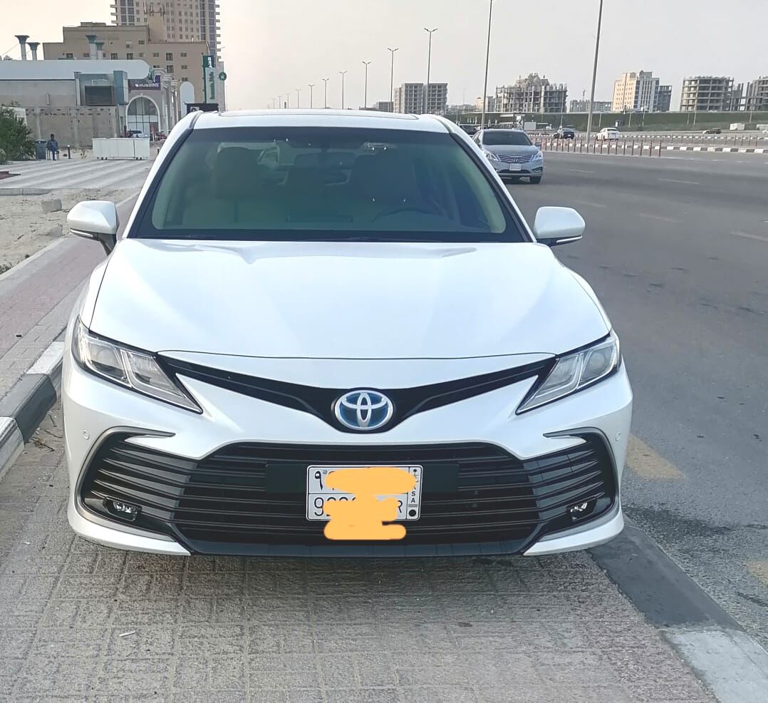 Dammam, Vehicles, Cars & Trucks , SAR 9700,  2024 Hybrid Camry Pearl White,  2024,  Automatic,  42500 KM,  Full Option Hybrid Camry  Brand New Condition