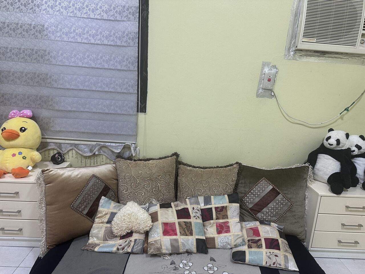 Jeddah, Furniture, SAR 600,  Very Good Condition Furniture Set