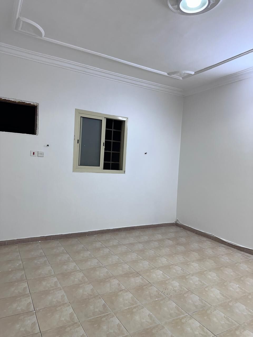 Al Rawdah, Apartments, Flats, Houses & Villas, SAR 34000/year,  3 BR,  Family Apartment First Floor With Large 3 Beadrooms And 2 Bath Well Located House