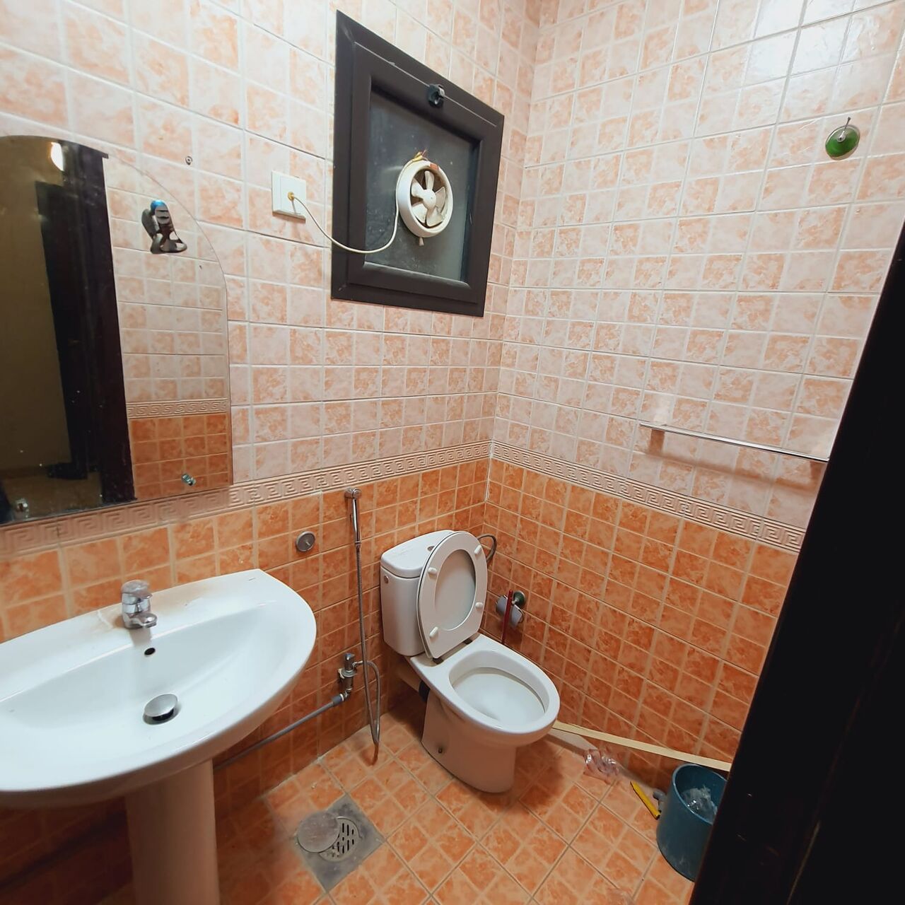 Al Suwaidi, Rooms for Rent, SAR 1500/month,  Furnished,  Furnished Studio Room With Separate Washroom For Executive Bachelor.