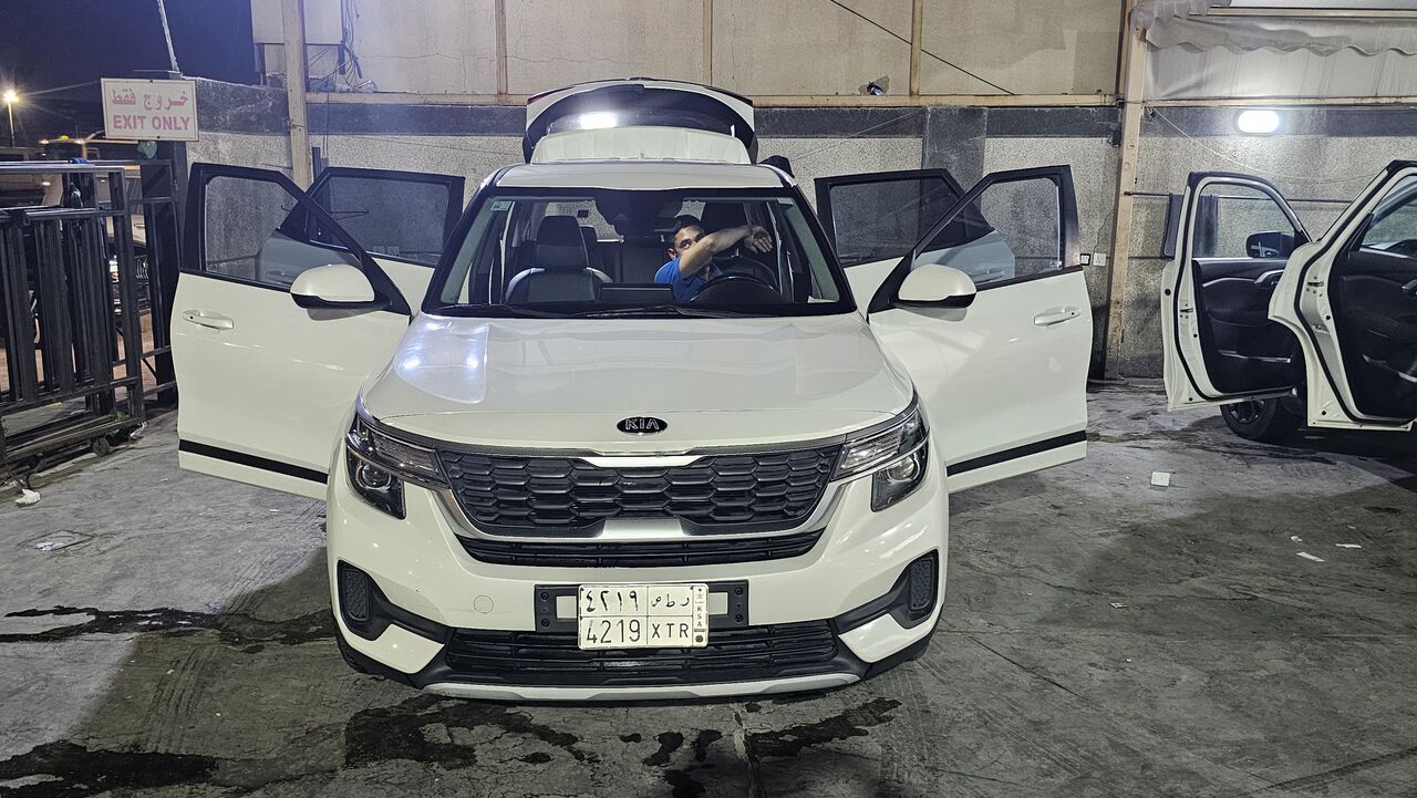 Dammam, Vehicles, Cars & Trucks , SAR 47500,  Kia Amanti,  2020,  Automatic,  108400 KM,  KIA SELTOS Turbo Diesel Engine  Model Low Mileage Genuine Parts..