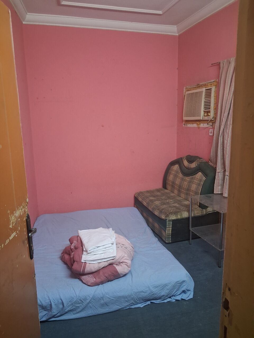 Riyadh, Apartments, Flats, Houses & Villas, SAR 25000/year,  3 BR,  3Rooms Hall Family Apartment Available In Shmesi With Ac
