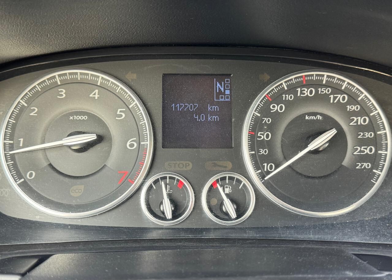 Dammam, Vehicles, Cars & Trucks , SAR 17500,  Renault Safrane,  2014,  Automatic,  117 KM,  Great Deal! Silver | 2.5L Engine | Very Low Mileage & Rear AC 🚗✨
