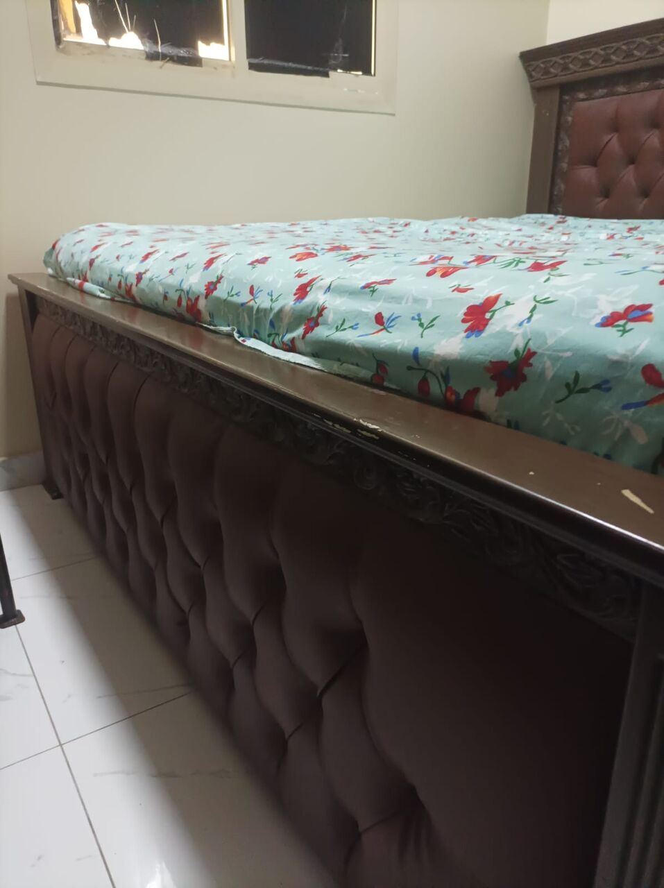 Ras Tanura, Household Items, SAR 850,  Super Deal: Complete King Size Bedroom Set + 3-Seater Sofa Absolutely FREE!