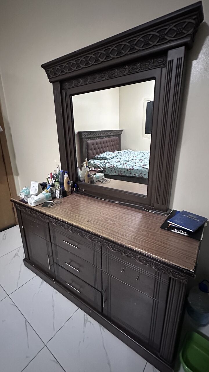 Ras Tanura, Household Items, SAR 850,  Super Deal: Complete King Size Bedroom Set + 3-Seater Sofa Absolutely FREE!