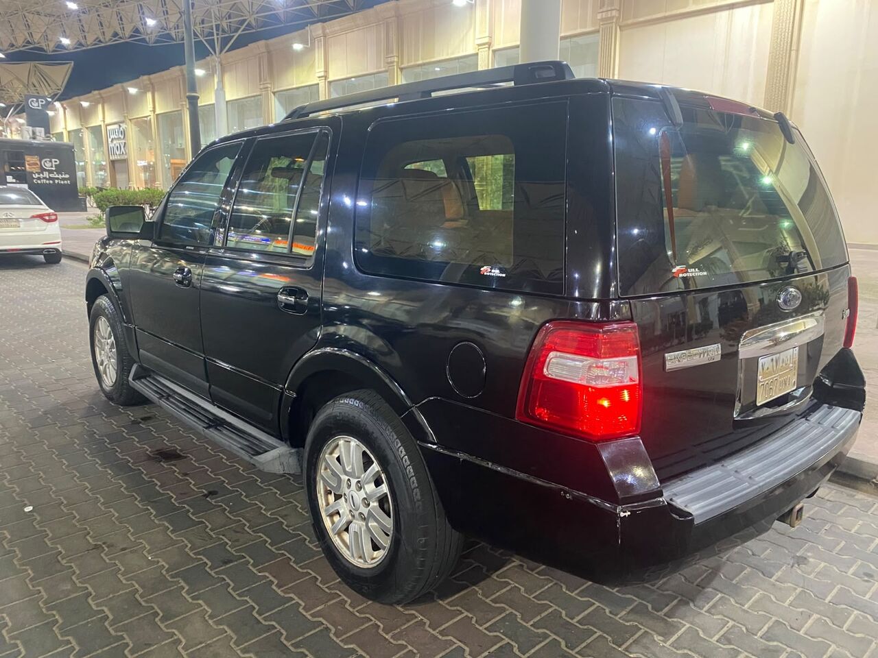 Jeddah, Vehicles, Cars & Trucks , SAR 28000,  Ford Expedition,  2009,  Automatic,  163000 KM,   First Owner Original Body