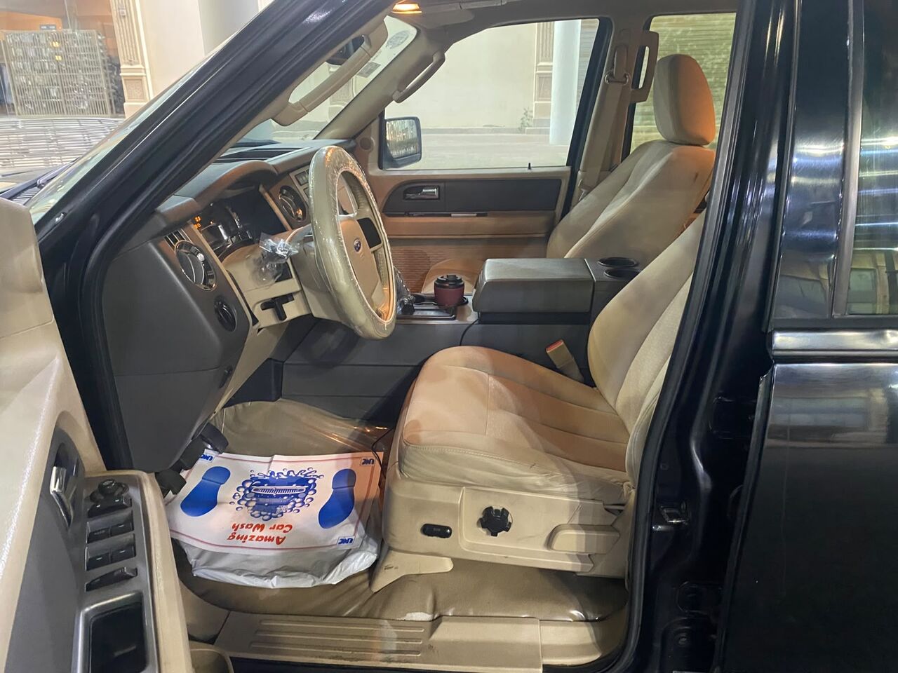 Jeddah, Vehicles, Cars & Trucks , SAR 28000,  Ford Expedition,  2009,  Automatic,  163000 KM,   First Owner Original Body