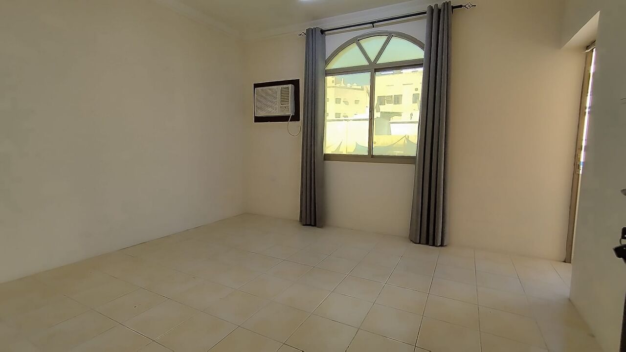 Manama, Apartments, Flats, Houses & Villas, BHD 190/year,  1 BR,  Um Al Hassam:- 1Bhk Flat On Rent With Acs & Unlimited Ewa..