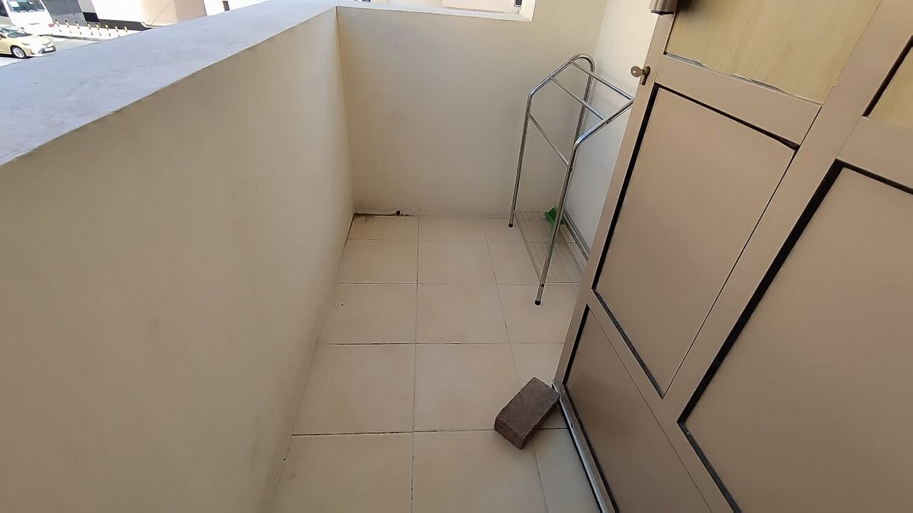 Manama, Apartments, Flats, Houses & Villas, BHD 190/year,  1 BR,  Um Al Hassam:- 1Bhk Flat On Rent With Acs & Unlimited Ewa..