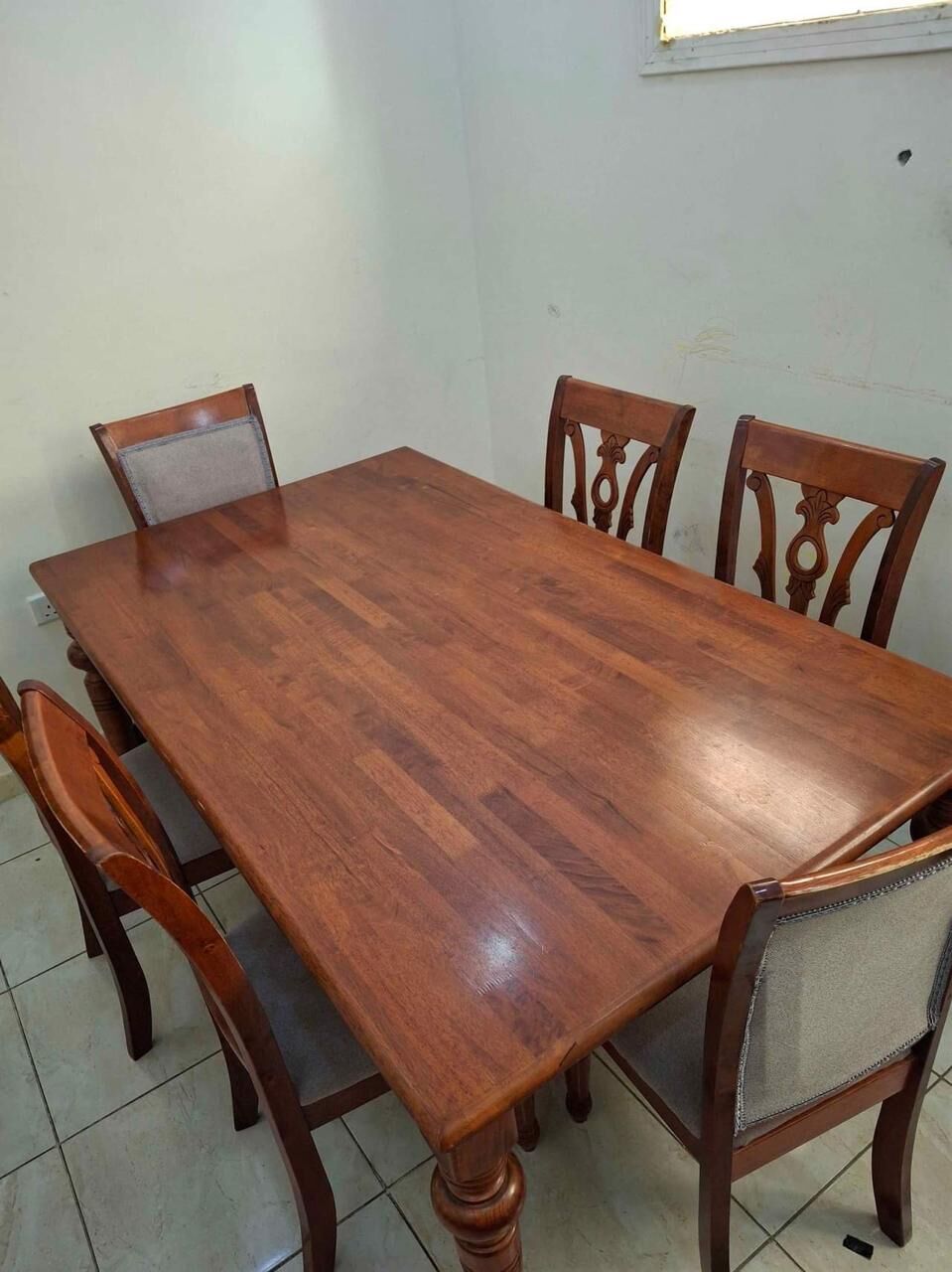 Jeddah, Furniture, SAR 600,  Malaysian Wood 06 Seater Dinning Table, Sofa Set With Table, Computer Table, TV Stand