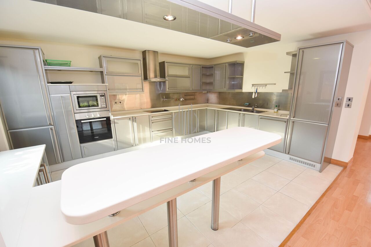 Barbar, Villas, BHD 1000,  Ample Facilities! Single Storey Compound Villa!