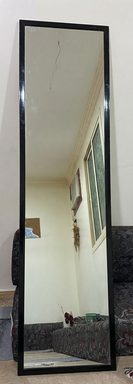 Al Malaz, Furniture, SAR 150,  Large Brown Frame Wall Mirror For Sale