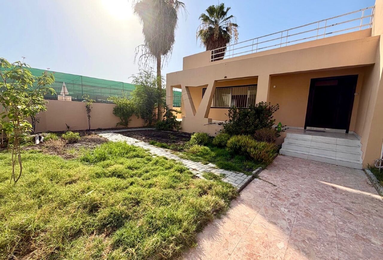 Manama, Villas, BHD 650,  PRIVATE 3BR VILLA FOR RENT | WITH GARDEN