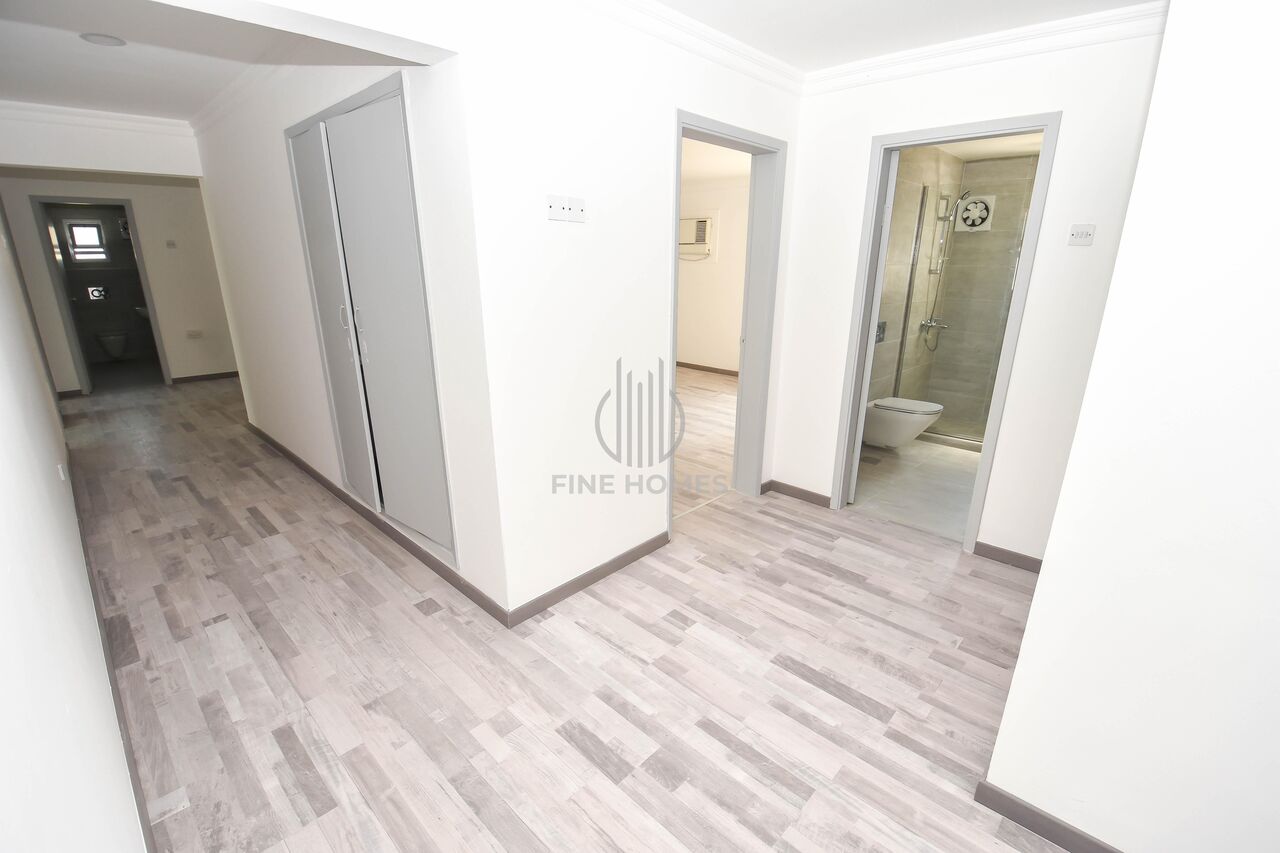 Sanad, Villas, BHD 550,  SEA SIDE |COMPOUND Semi  Furnished Fully Renovated Sanad