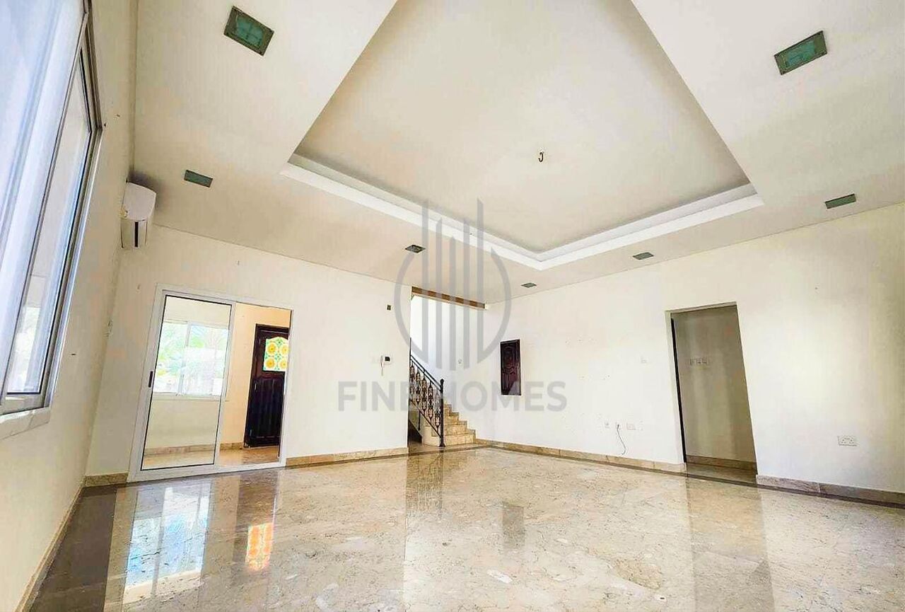 Manama, Villas, BHD 500,  Modern Villa, Well Maintained, Lush Garden