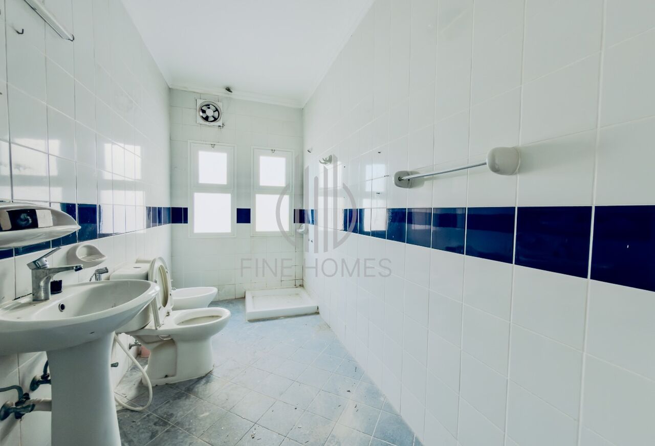 Riffa, Villas, BHD 500,  STAND ALONE | PRIME LOCATION | RENOVATED