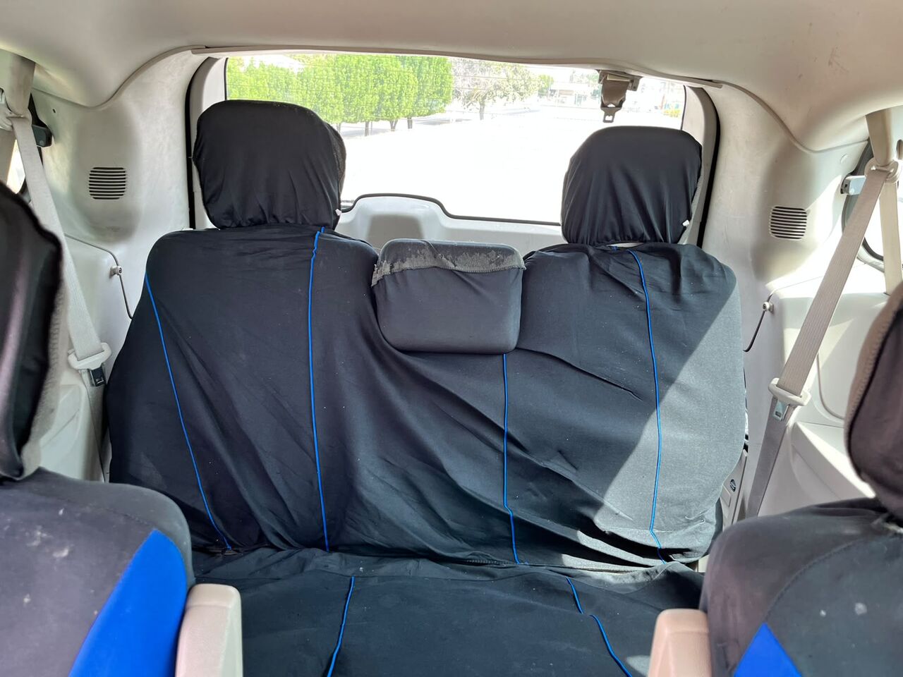 Khobar, Vehicles, Cars & Trucks , SAR 25000,  Chrysler Grand Voyager,  2012,  Automatic,  216000 KM,    - Black, 7-Seater Family Minivan