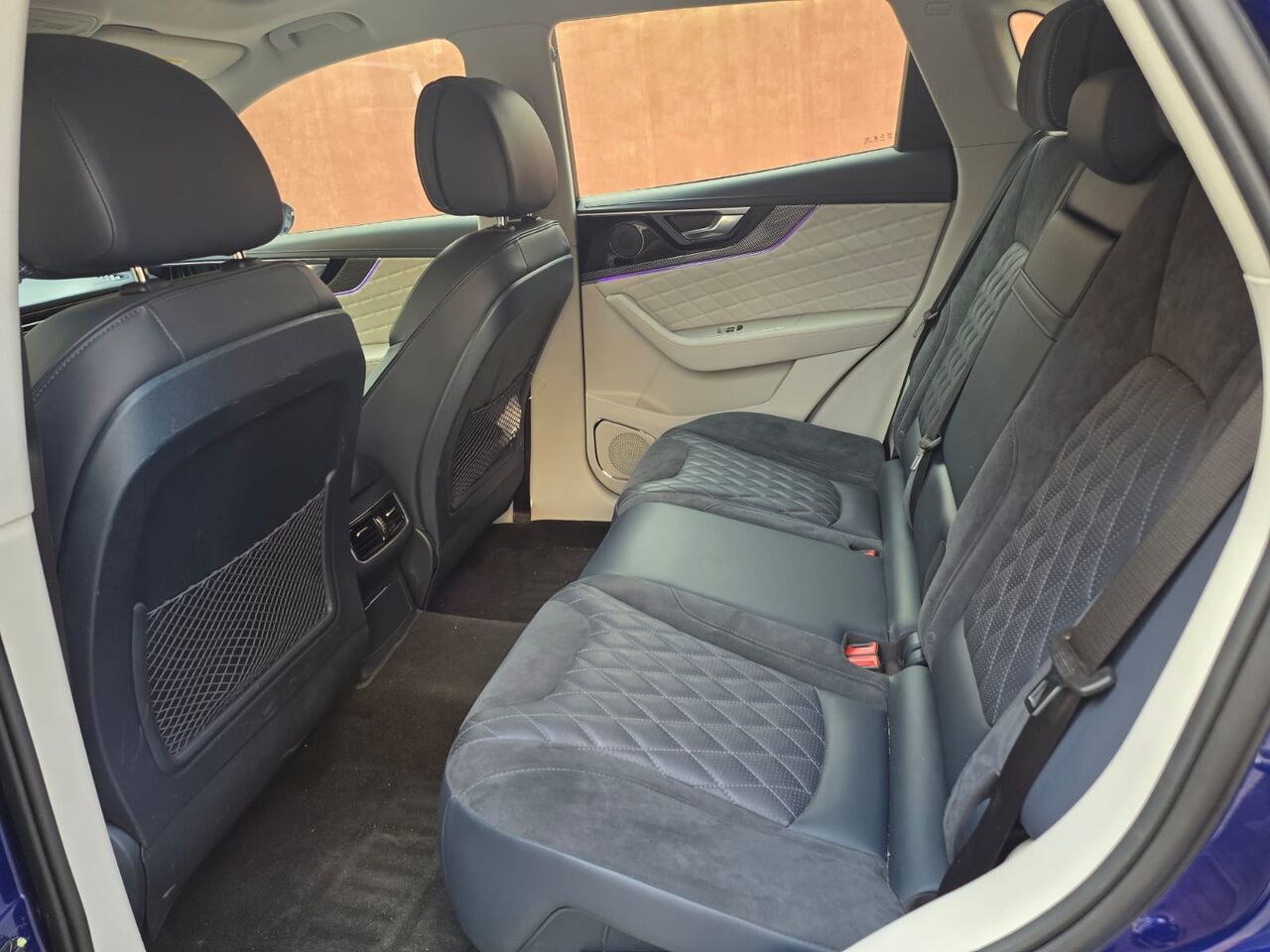 Riyadh, Vehicles, Cars & Trucks , SAR 60000,  HONGQI HS5,  2022,  Automatic,  55000 KM,   AWD (Full Option)