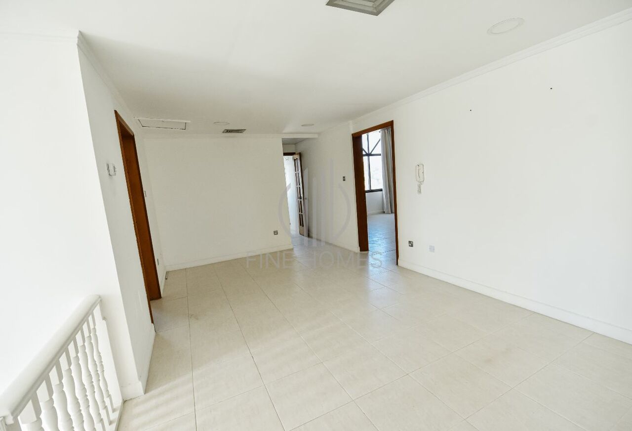 Saar, Villas, BHD 650,  COMPOUND VILLA | PRIVATE GARDEN | SPACIOUS