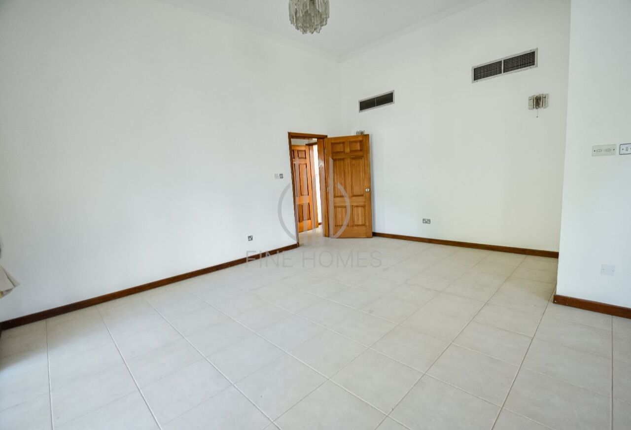 Saar, Villas, BHD 650,  COMPOUND VILLA | PRIVATE GARDEN | SPACIOUS