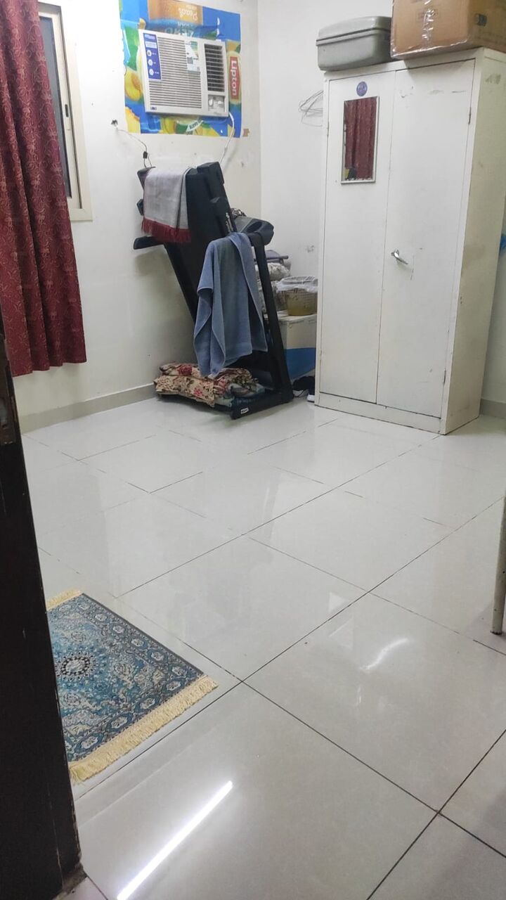 Hara, Bedspace For Rent, SAR 500/month,  Bed Space Available For A Non-smoking Person In A Family Buildin