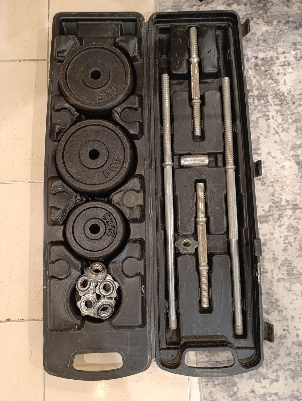 Jeddah, Sporting Goods, SAR 200,  Dumbbell And Barbell Set, 50kgs, Cast Iron