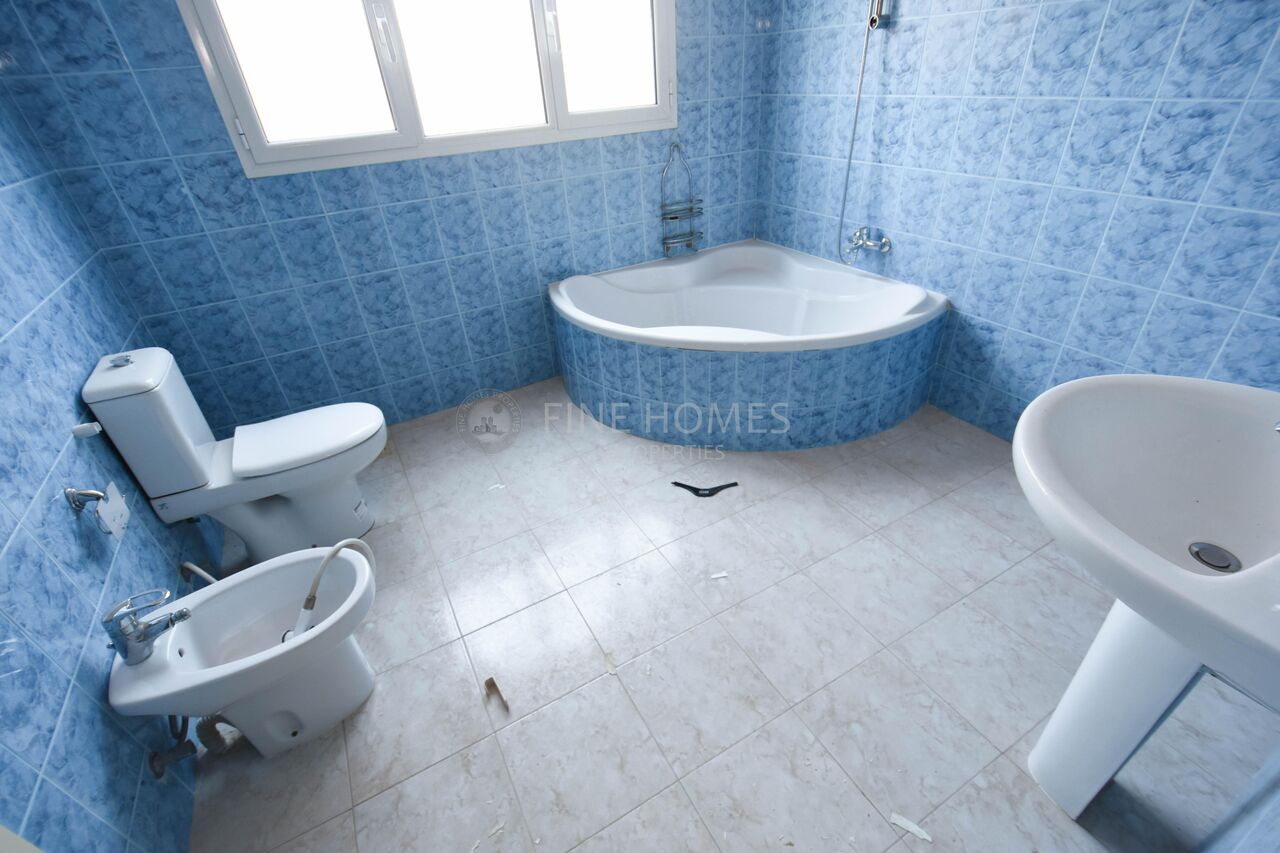 Saar, Villas, BHD 500,  Ultra Spacious SF  Compound Villa Near Saar