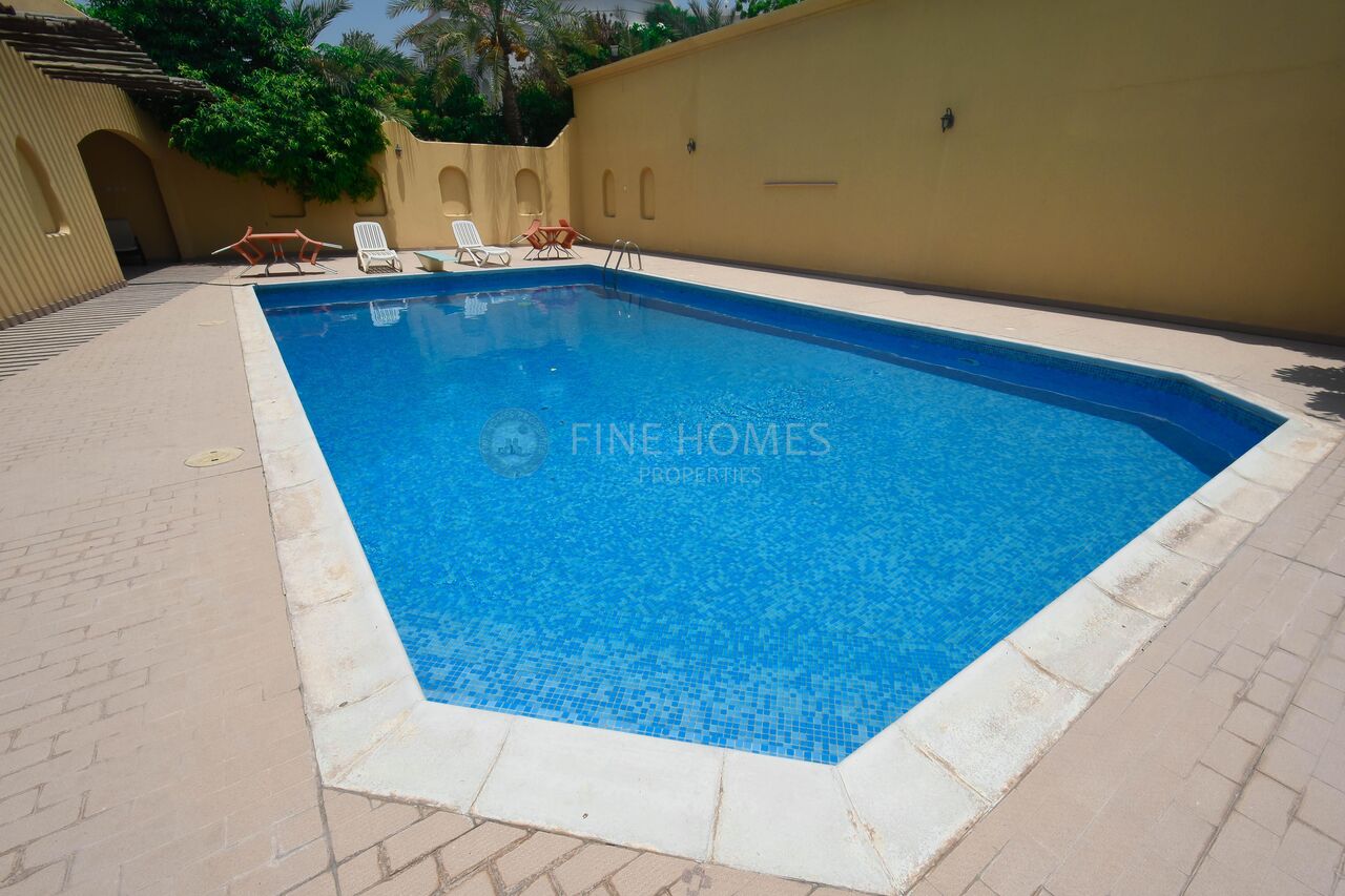 Saar, Villas, BHD 500,  Ultra Spacious SF  Compound Villa Near Saar
