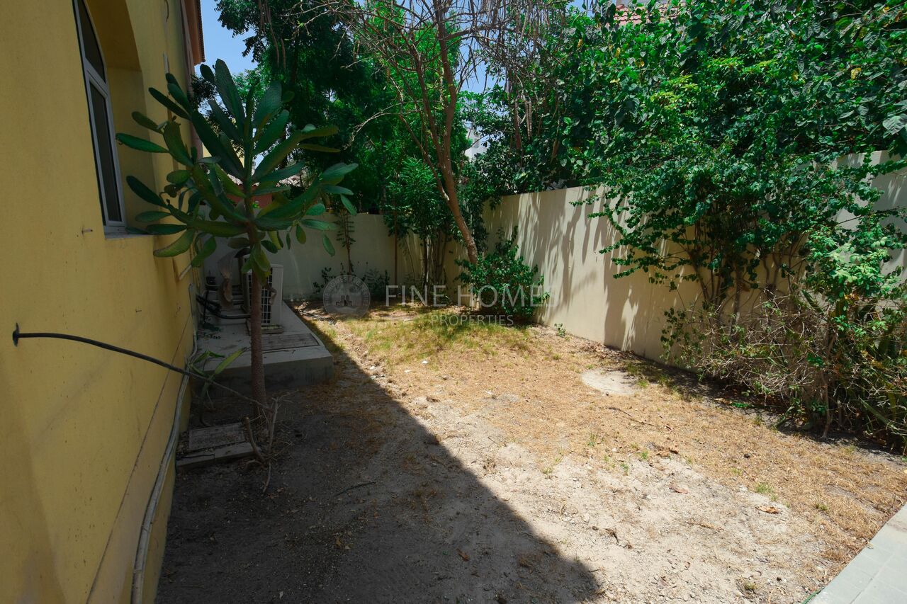 Saar, Villas, BHD 500,  Ultra Spacious SF  Compound Villa Near Saar