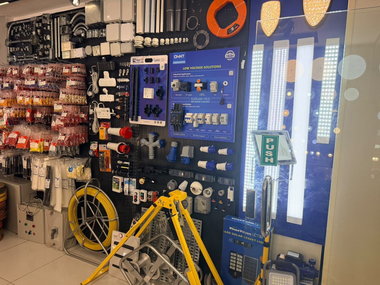 Dammam, Electrical & Plumbing, SAR 230,  Prime Investment Opportunity: Established Electrical Wholesale & Supply Business
