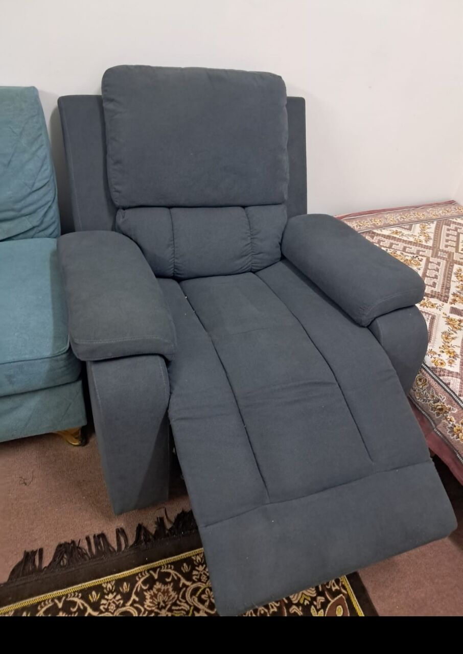 Hara, Appliances, SAR 400,  Recliner Sofa And Microwave Oven For Sale