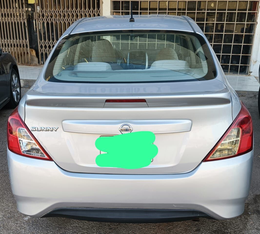 Riyadh, Vehicles, Cars & Trucks , SAR 17500,  Nissan Sunny,  2018,  Automatic,  326000 KM,    For Urgent Sale