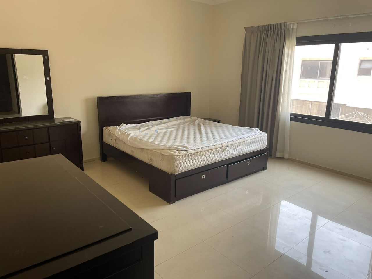 Juffair, Villas, BHD 450,  350 Sq. Meter,  VILLA WITH PRIVATE POOL |  3 BEDROOMS | RENT 450 BHD  | JUFFAIR