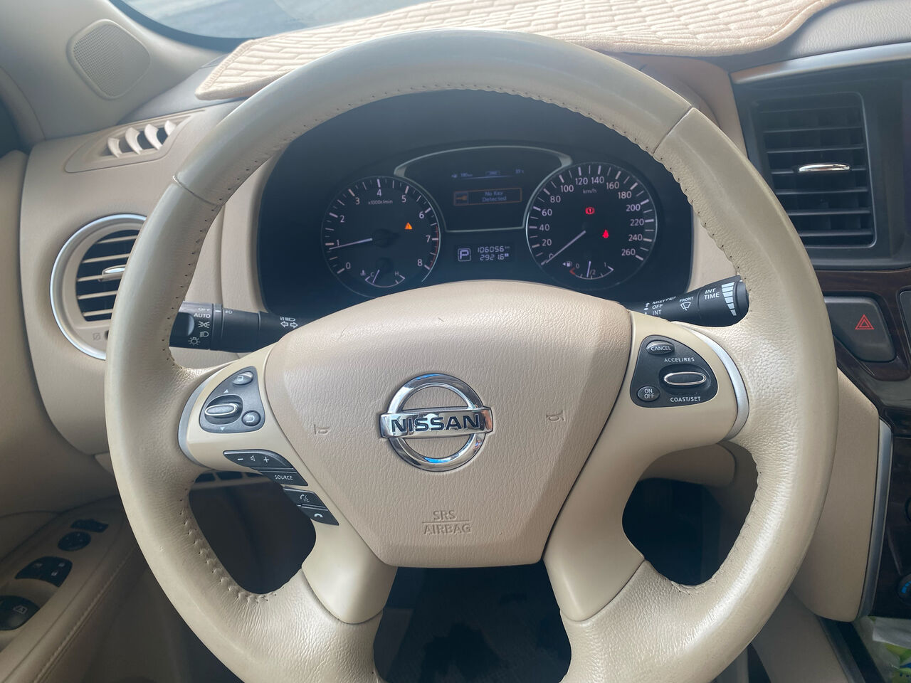 Jeddah, Vehicles, Cars & Trucks , SAR 40000,  Nissan Pathfinder,  2013,  Automatic,  106056 KM,  Family SUV For Sale -Contact :0501501371
