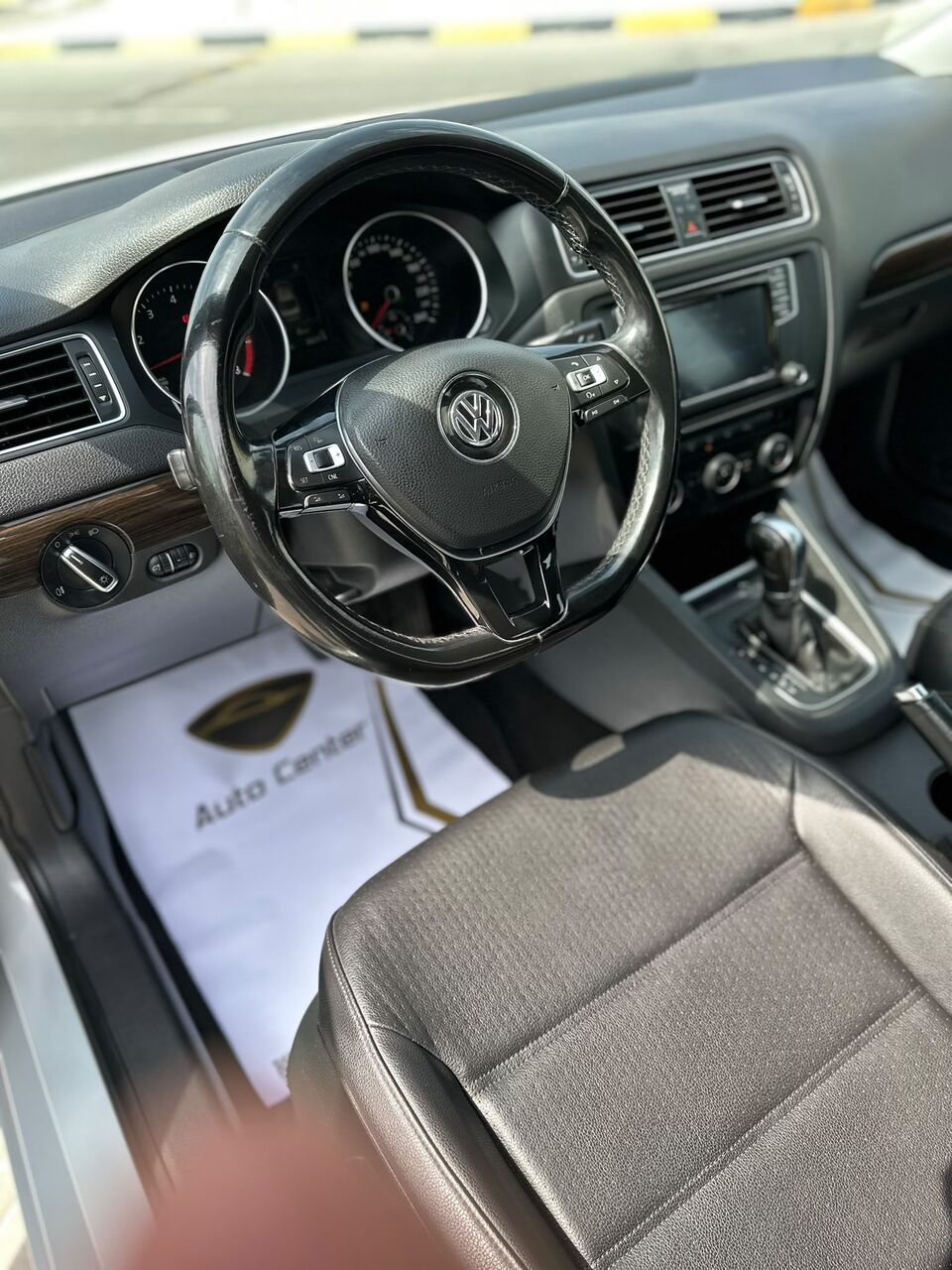 Riffa, Vehicles, Cars & Trucks , BHD 2900,  VOLKSWAGEN JETTA 2017 WHITE,  2017,  Automatic,  92000 KM,