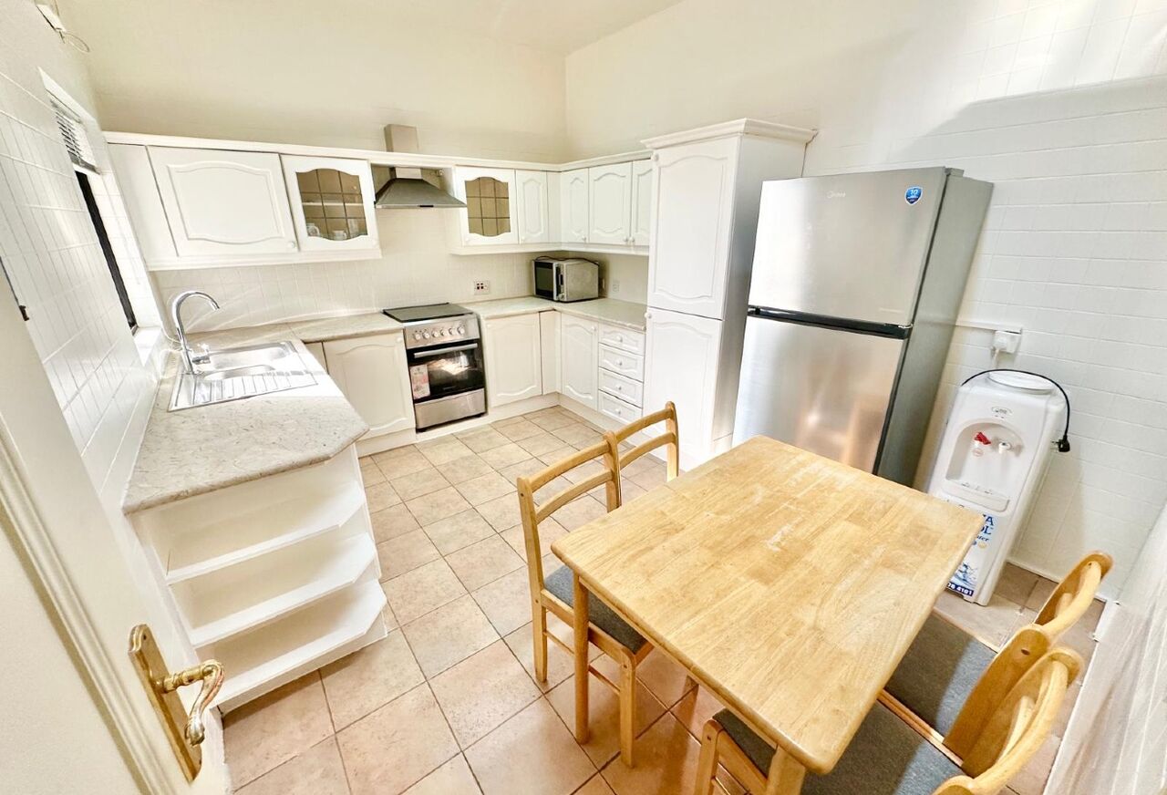 Zinj, Apartments, Flats, Houses & Villas, BHD 450/month,  Furnished,  3 BR,  MODERN 3BR FULLY FURNISHED APARTMENT | WITH POOL