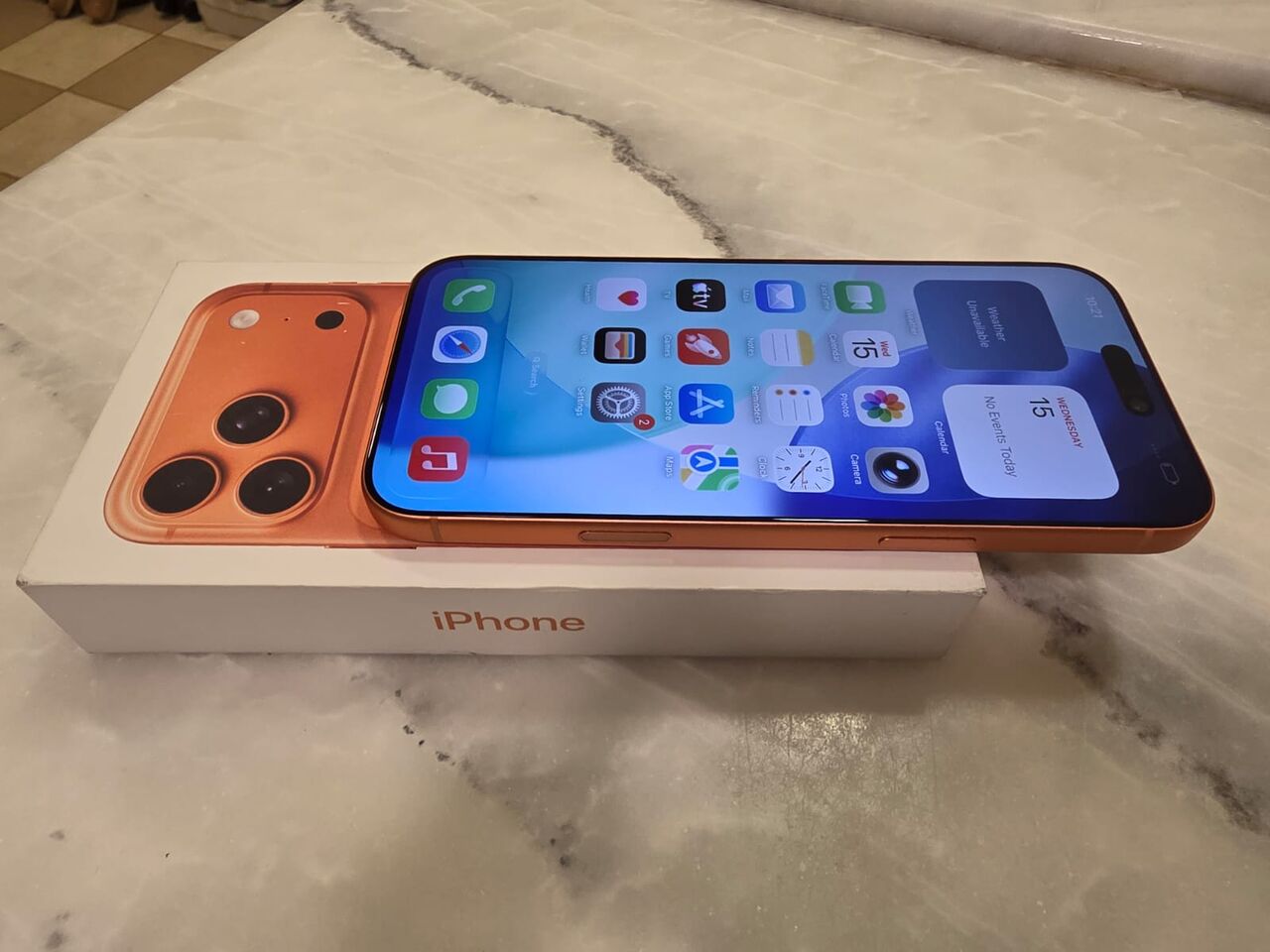 Riyadh, Mobile Phones, SAR 4300,  Apple IPhone 17 Pro Max 256GB Cosmic Orange