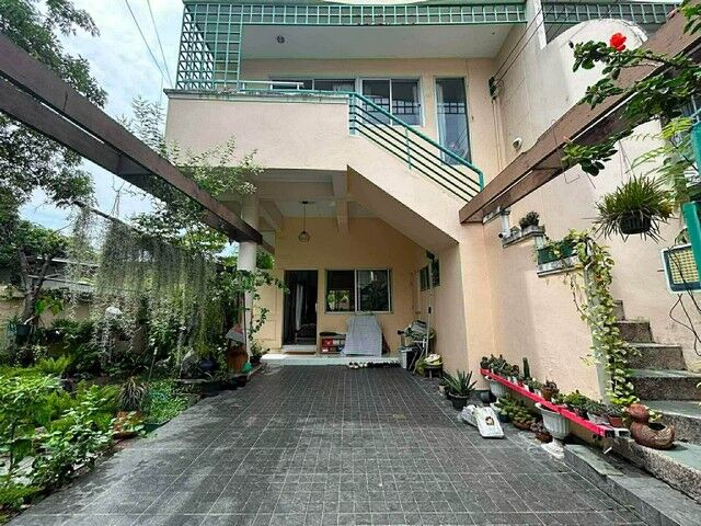 Bangkok, Villas, THB 20000,  34 Sq. Feet,  Townhome For Rent, Soi Bearing 23, Near BTS Bearing - MRT Sri Thepha, Corner House, 3
