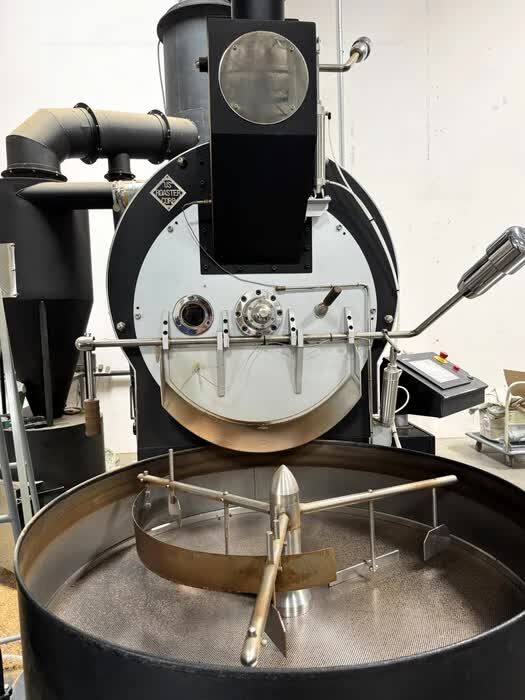 New York, Industrial Machinery, USD 90,  70 Kg US Roasters Revelation Coffee Roaster - Production-Ready, Excellent Condition
