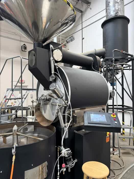 New York, Industrial Machinery, USD 90,  70 Kg US Roasters Revelation Coffee Roaster - Production-Ready, Excellent Condition