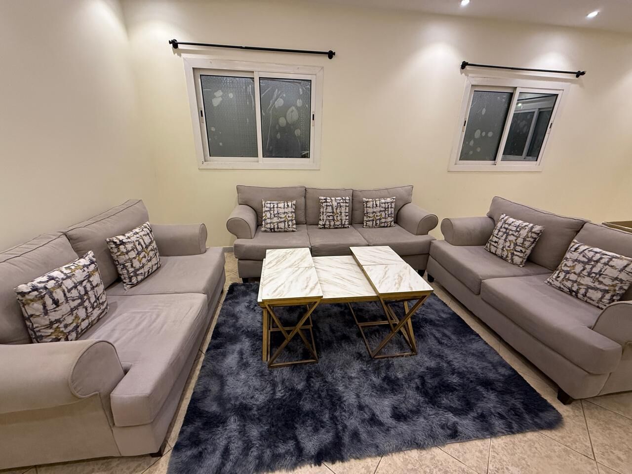 Jeddah, Furniture, SAR 1400,  7-Seater Sofa + Table And 4 Serving Tables + Soft And Fluffy Carpet