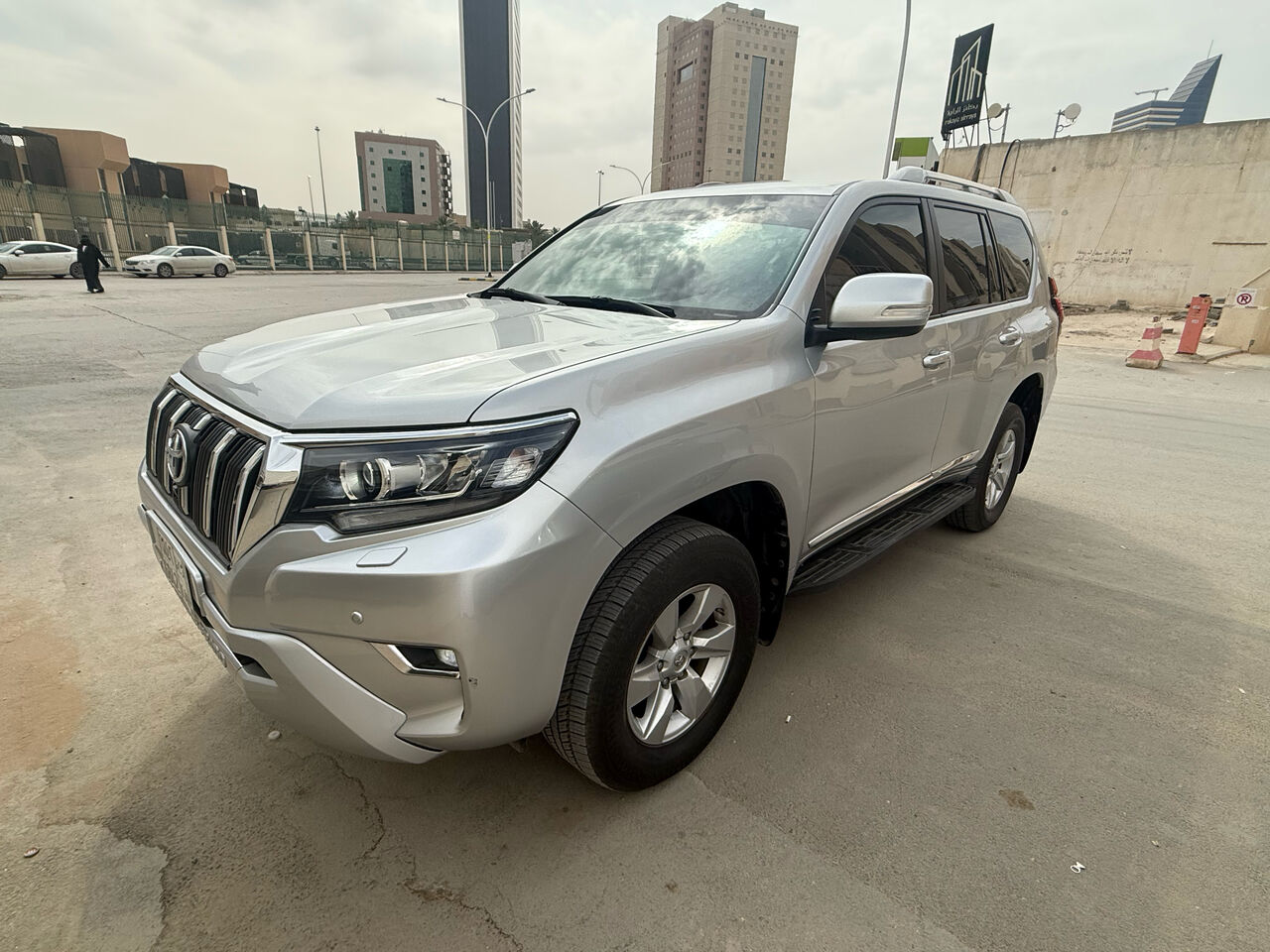 Olaya, Vehicles, Cars & Trucks , SAR 147000,  Toyota Land Cruiser,  2022,  Automatic,  88000 KM,  PRADO  V6 KSA VERSION
