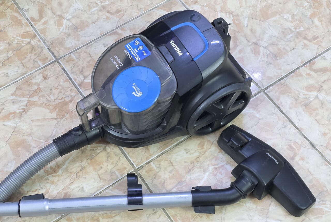 Riyadh, Appliances, SAR 250,  Philips Vacuum Bagless Power Cyclone 5